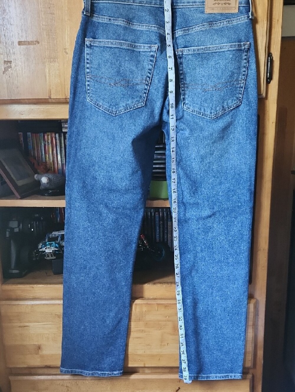 NWT Levi's Action Flex Straight Fit Men's Jeans - Medium Blue Wash, Sz 30X30. - Picture 6 of 9